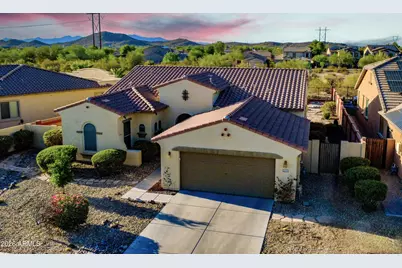 17942 W Lavender Lane, Goodyear, AZ 85338 - Photo 1