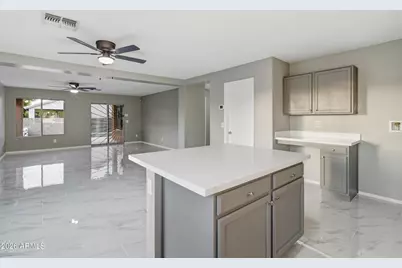 2922 W Dunbar Drive, Phoenix, AZ 85041 - Photo 26