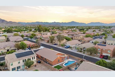 2922 W Dunbar Drive, Phoenix, AZ 85041 - Photo 58