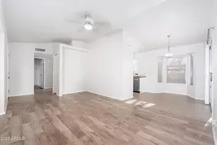 4710 W Wahalla Ln, Glendale, AZ 85308 - Photo 10