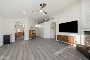 4605 E Jaeger Rd, Phoenix, AZ 85050 - Photo 10
