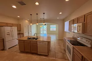 657 Tanner Dr, Sierra Vista, AZ 85635 - Photo 4