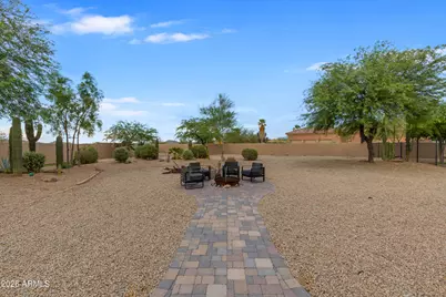 19524 W Corto Lane, Buckeye, AZ 85326 - Photo 4