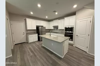 2669 S Peppertree Drive #101, Gilbert, AZ 85295 - Photo 6