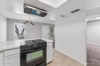 6540 N 7th Avenue #38, Phoenix, AZ 85013 - Photo 12