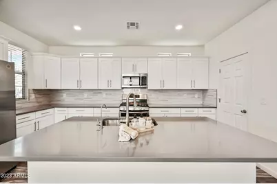 3659 E Dogwood Drive, Chandler, AZ 85286 - Photo 8