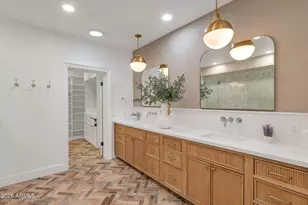 6352 E Vista Dr, Paradise Valley, AZ 85253 - Photo 28