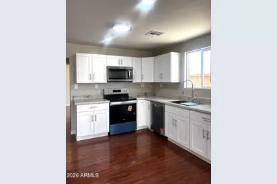 208 N Cleveland Avenue, Bisbee, AZ 85603 - Photo 2