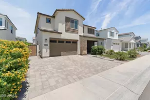 1524 E Carob Ct, Gilbert, AZ 85298 - Photo 4