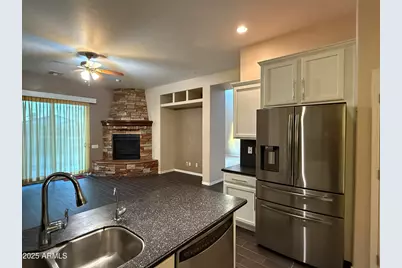 642 E Torrey Pines Place, Chandler, AZ 85249 - Photo 16