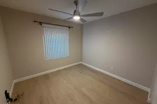 19816 N 34th Pl, Phoenix, AZ 85050 - Photo 10