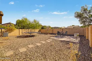 23314 N Honcho Ct, Sun City, AZ 85373 - Photo 28