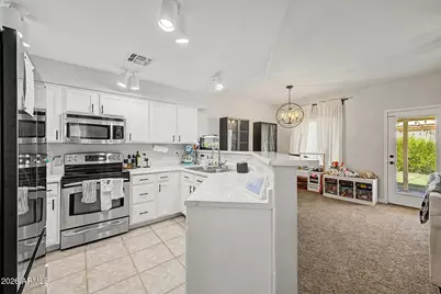 955 S Banning Street, Gilbert, AZ 85296 - Photo 8