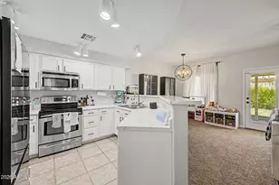 955 S Banning St, Gilbert, AZ 85296 - Photo 8