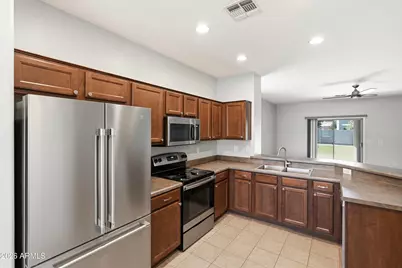 225 W Reeves Avenue, Queen Creek, AZ 85140 - Photo 6