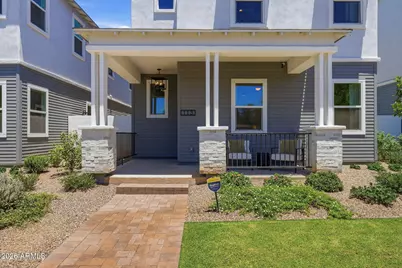 118 W Holcomb Lane, Phoenix, AZ 85003 - Photo 1