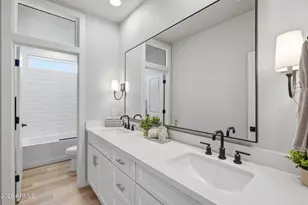118 W Holcomb Ln, Phoenix, AZ 85003 - Photo 22