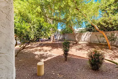 5211 N 24th Street #105, Phoenix, AZ 85016 - Photo 8