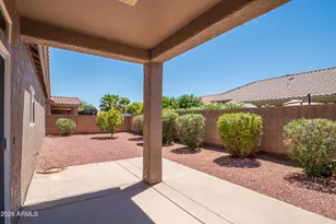 22202 N Cochise Ln, Sun City West, AZ 85375 - Photo 16