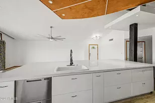 306 W Camino Vista, Phoenix, AZ 85021 - Photo 32