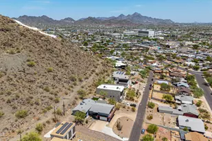 306 W Camino Vista, Phoenix, AZ 85021 - Photo 78