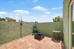 803 E Cochise Dr, Phoenix, AZ 85020 - Photo 22