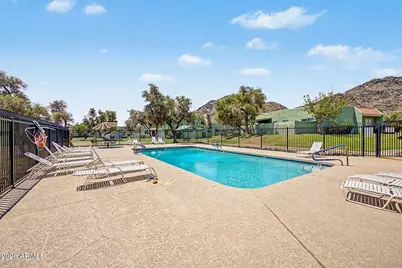 803 E Cochise Drive, Phoenix, AZ 85020 - Photo 28