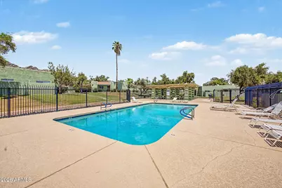 803 E Cochise Drive, Phoenix, AZ 85020 - Photo 30