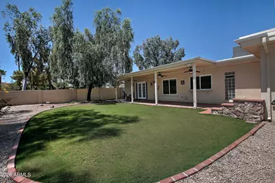 846 E Village Circle Drive N, Phoenix, AZ 85022 - Photo 26