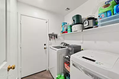 2871 E Morgan Drive, Gilbert, AZ 85295 - Photo 24