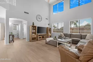 13633 W Lisbon Ln, Surprise, AZ 85379 - Photo 16
