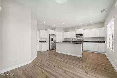 2042 W Davis Road, Phoenix, AZ 85023 - Photo 14