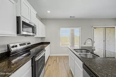 2042 W Davis Road, Phoenix, AZ 85023 - Photo 18