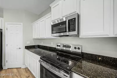 2042 W Davis Road, Phoenix, AZ 85023 - Photo 20