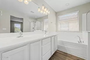 2042 W Davis Rd, Phoenix, AZ 85023 - Photo 30