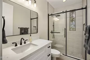 9572 E Mountain Spring Rd, Scottsdale, AZ 85255 - Photo 22