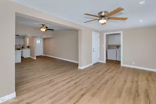 10433 W Oakmont Dr, Sun City, AZ 85351 - Photo 12