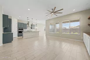 16699 W Saguaro Park Ln, Surprise, AZ 85387 - Photo 8
