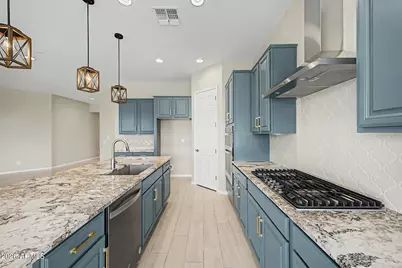 16699 W Saguaro Park Lane, Surprise, AZ 85387 - Photo 14