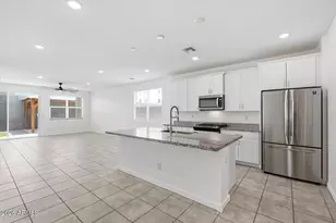 9053 W Agora Ln, Tolleson, AZ 85353 - Photo 6