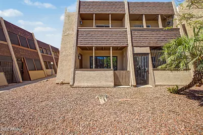 1601 W Sunnyside Drive #166, Phoenix, AZ 85029 - Photo 1