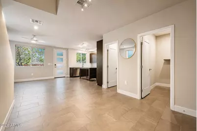 2825 N 42nd Street #5, Phoenix, AZ 85008 - Photo 8