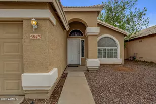 5843 S Brittany Ln, Tempe, AZ 85283 - Photo 2