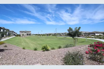879 W Finch Drive, San Tan Valley, AZ 85140 - Photo 42