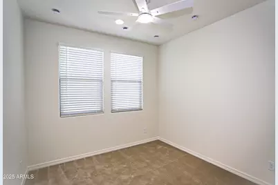 879 W Finch Drive, San Tan Valley, AZ 85140 - Photo 6