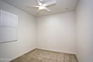 879 W Finch Dr, San Tan Valley, AZ 85140 - Photo 8