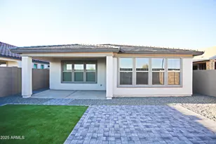879 W Finch Dr, San Tan Valley, AZ 85140 - Photo 38