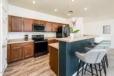 7445 S 30th Terrace, Phoenix, AZ 85042 - Photo 2