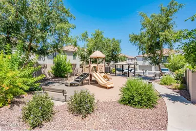 7445 S 30th Terrace, Phoenix, AZ 85042 - Photo 6