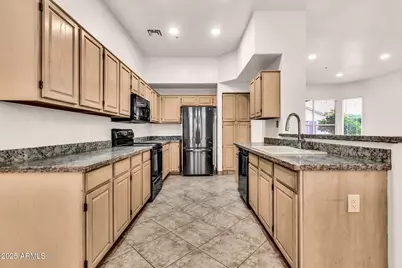 9379 E Windrose Drive, Scottsdale, AZ 85260 - Photo 22
